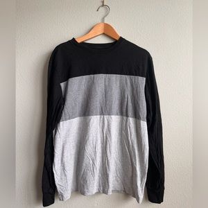 American Eagle Long Sleeve